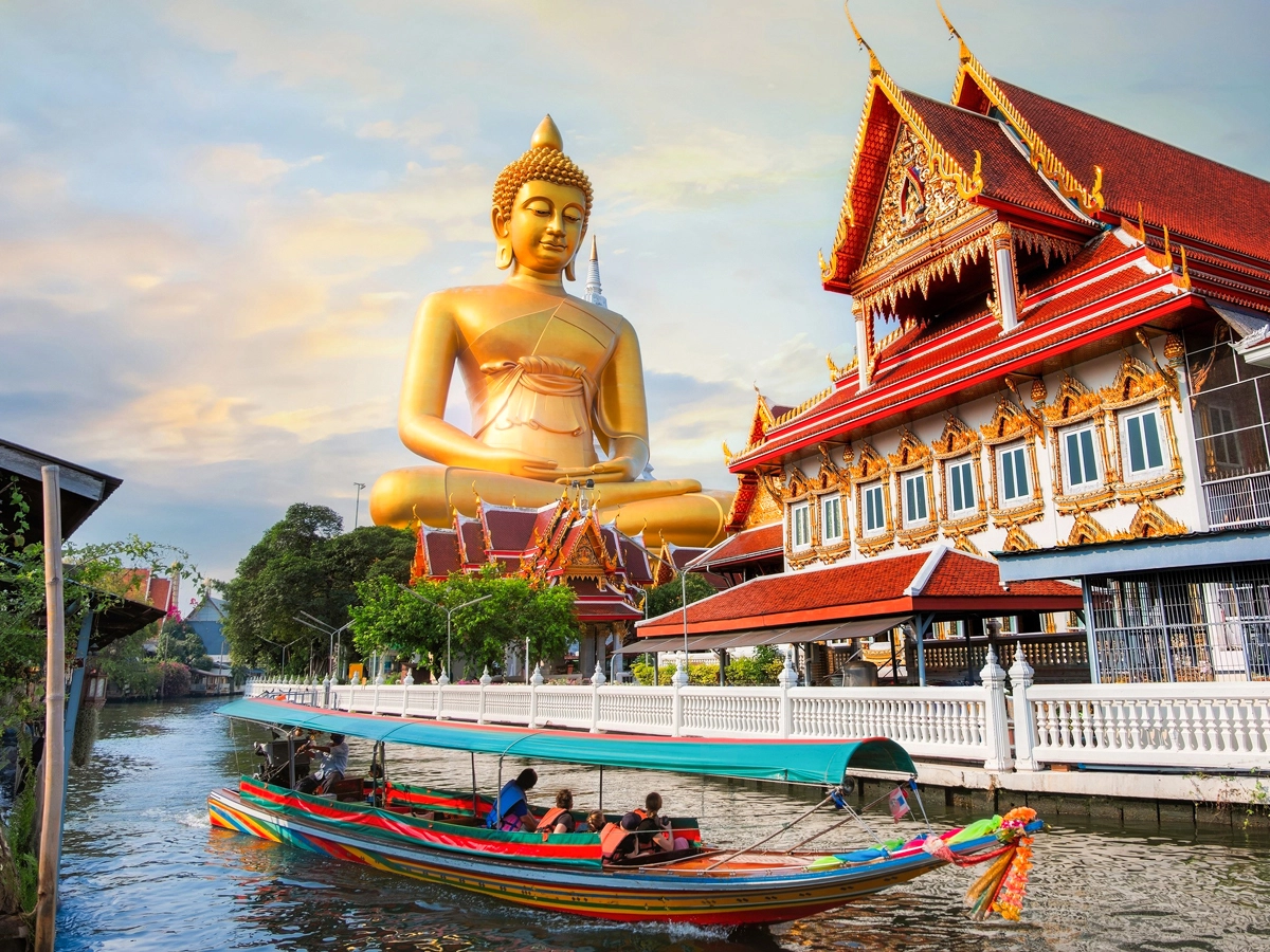 5 Days Thailand Tour Package - Pattaya & Bangkok